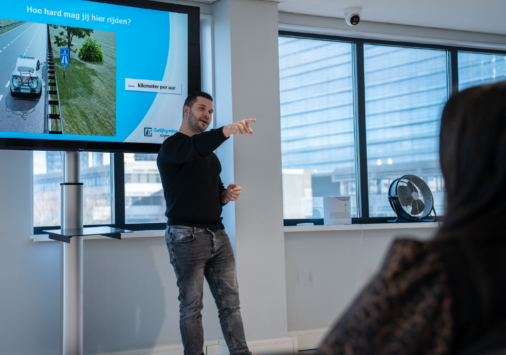 Motor Theorie Theoriecursus Den Haag Rijswijk Klassikaal 1 dag