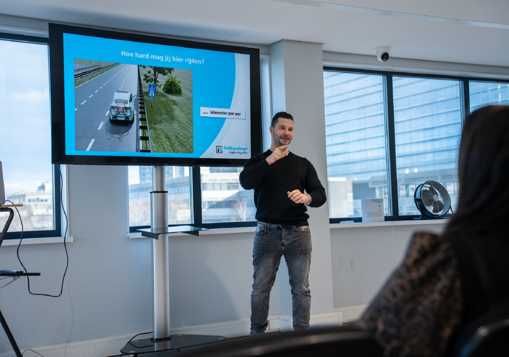 Scooter Theorie Theoriecursus Rotterdam Barendrecht Klassikaal les 1 dag